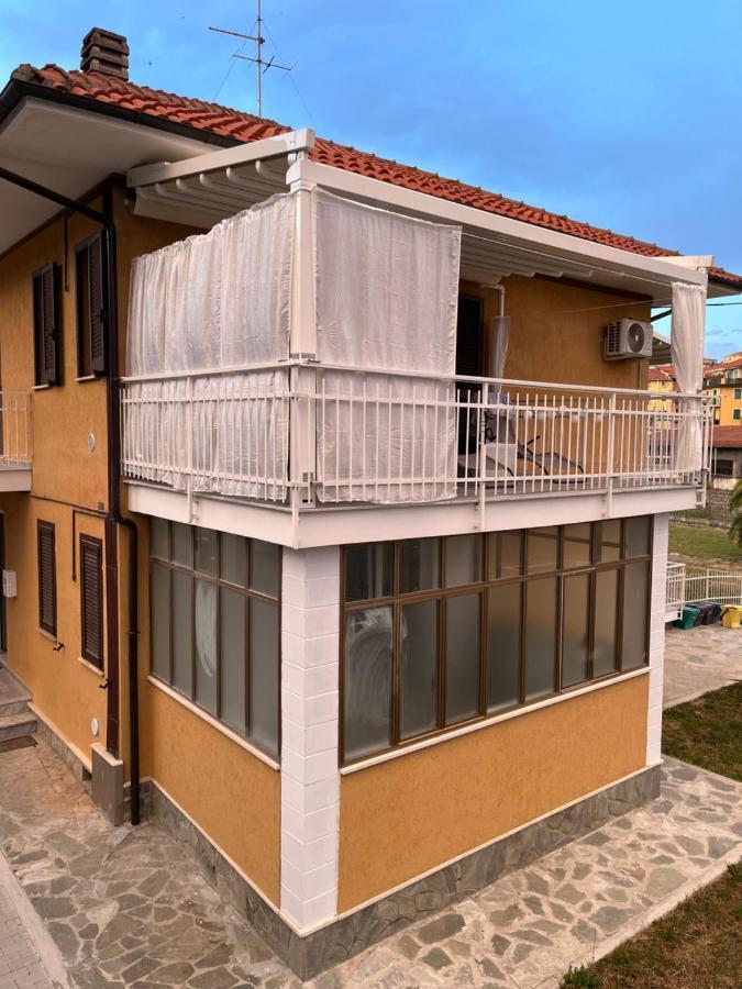 Il Gattino Di Porto - Apt 1 - Monolocale Veranda Piscina Imperia Extérieur photo